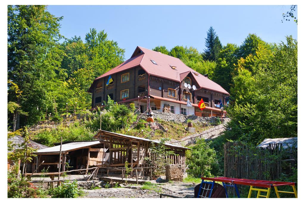U ?Imbora Hotel Lumshory Exterior foto